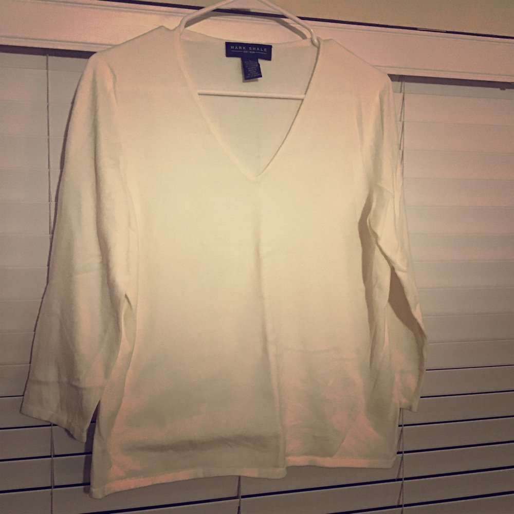 Mark Shale Cream V Neck Sweater